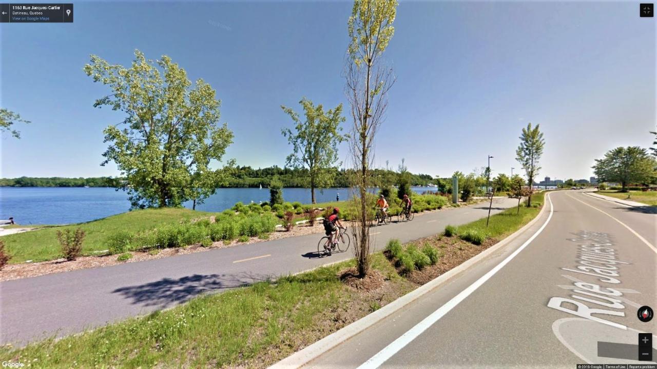Kokomo Inn Bed And Breakfast Ottawa-Gatineau'S Only Tropical Riverfront B&B On The National Capital Cycling Pathway Route Verte #1 - For Adults Only - Chambre D'Hotes Tropical Aux Berges Des Outaouais Bnb #17542O Экстерьер фото